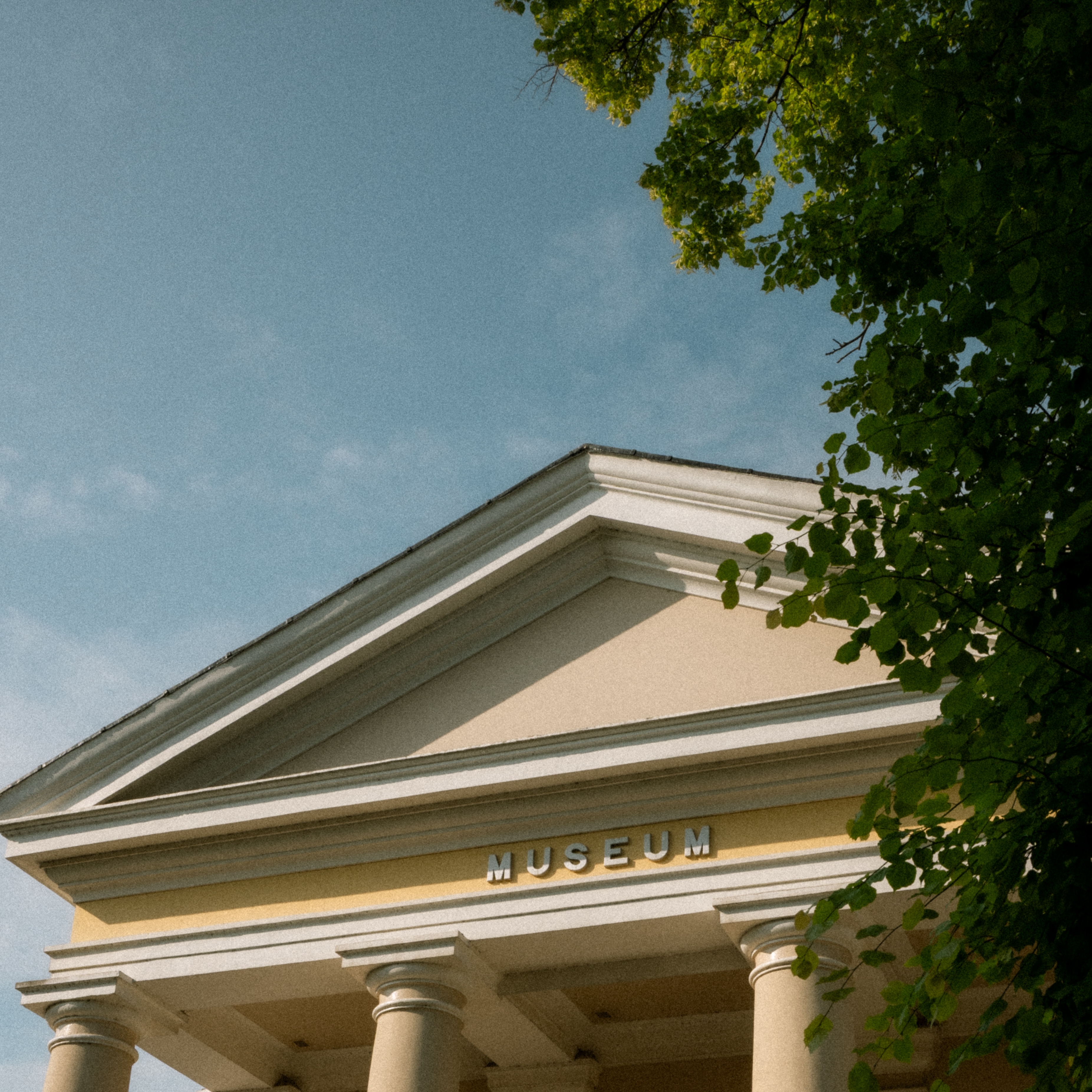Photo of Leicester New Walk museum